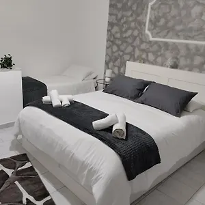 House Luroke Appartement Catane